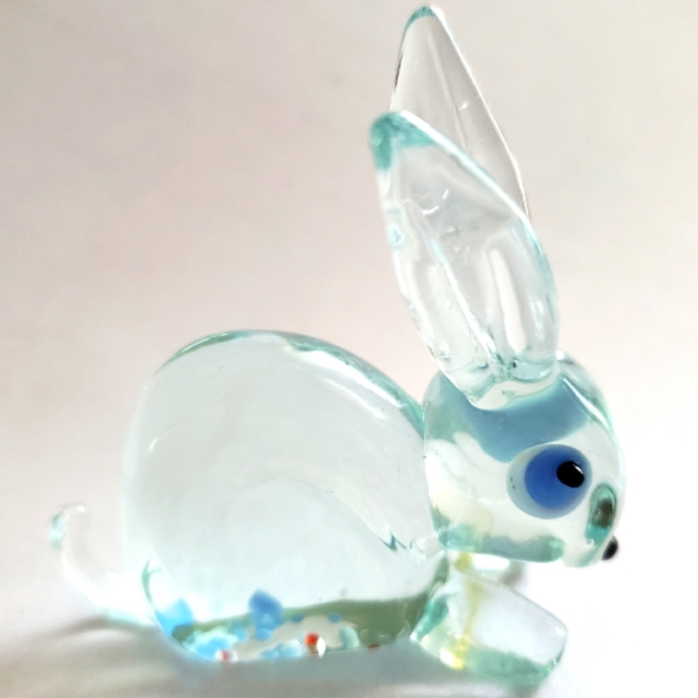 Glass figurine
